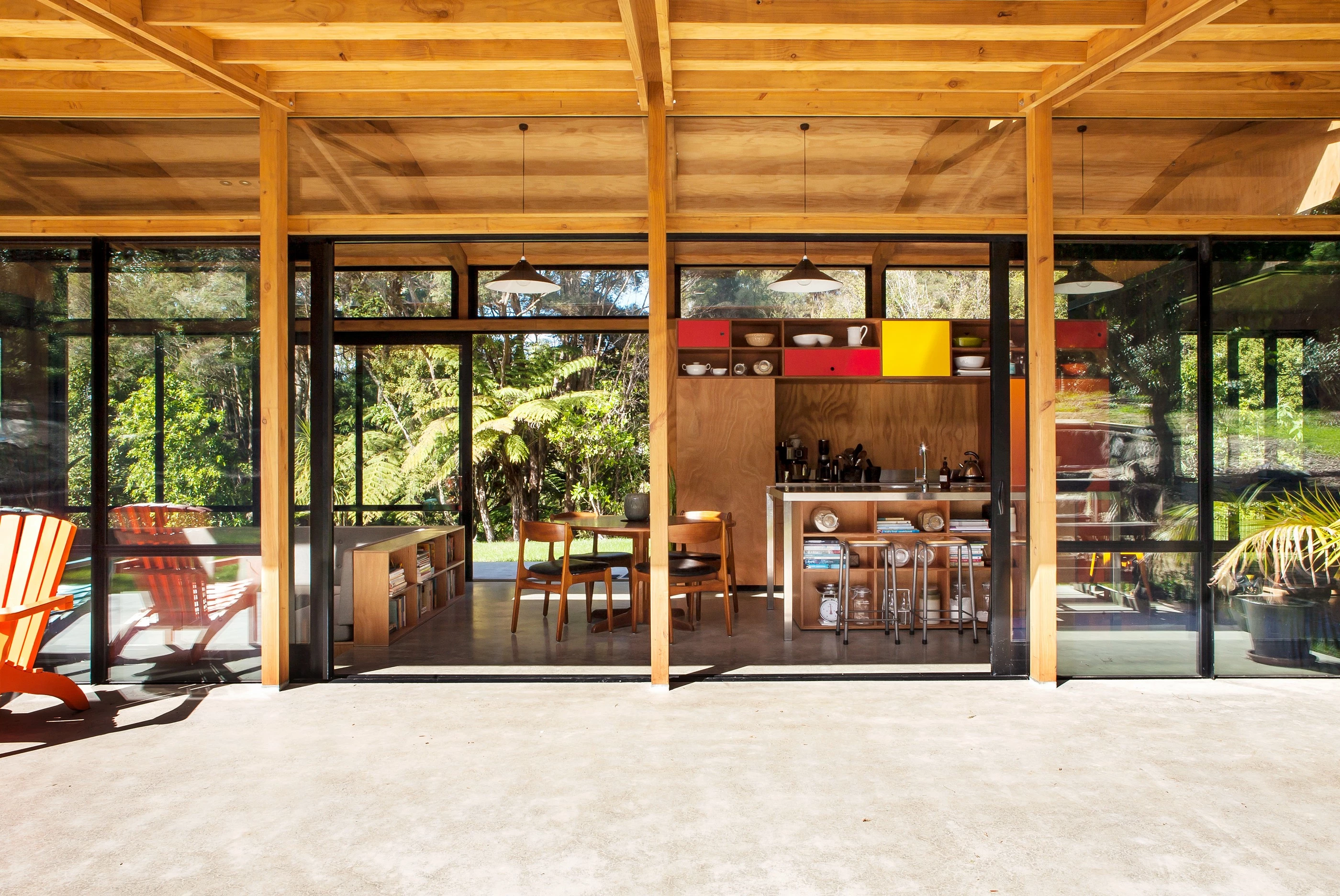 新西兰 Titirangi 家庭度假屋 | Dorrington Atcheson Architects 的极简空间-19