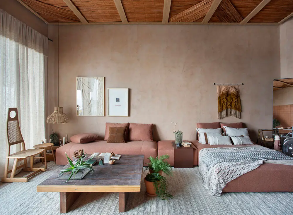 巴西迷你阁楼 | 以服装为主角的玻璃步入式衣橱-1