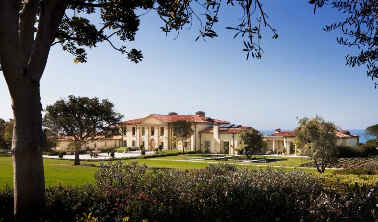 Palladian Villa in Malibu | Ferguson & Shamamian-0