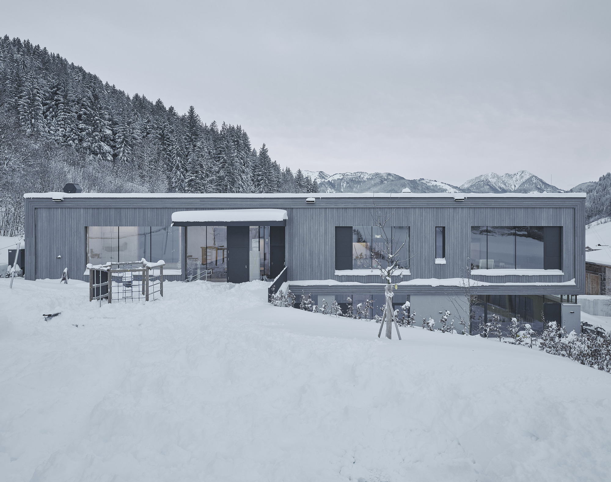 奥地利 Wildschönau 儿童保育中心-1