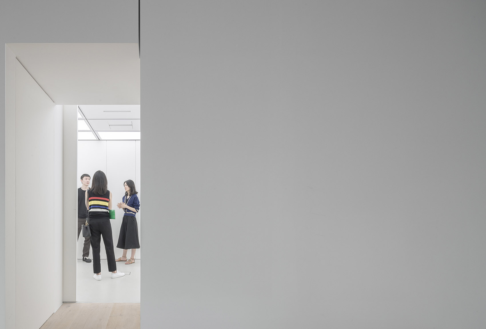 上海FIUFIU画廊 / 万社设计咨询(深圳)有限公司-38