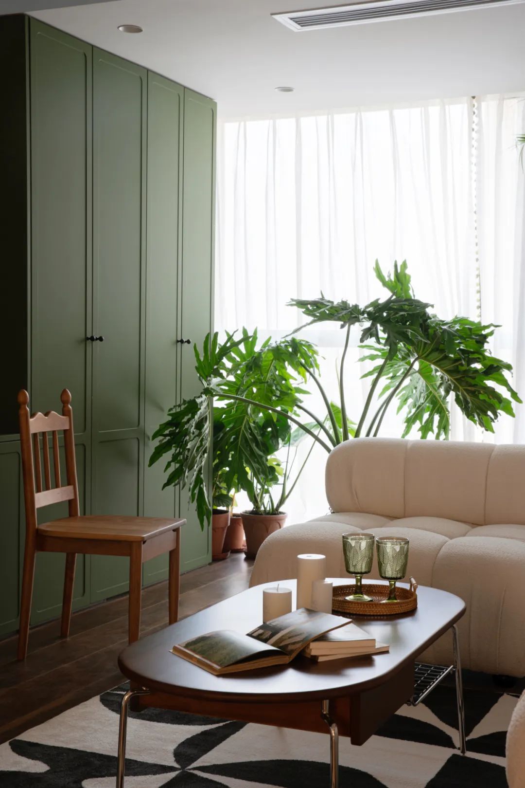 90 后情侣的温馨绿意之家丨PINK 瓶子设计-29