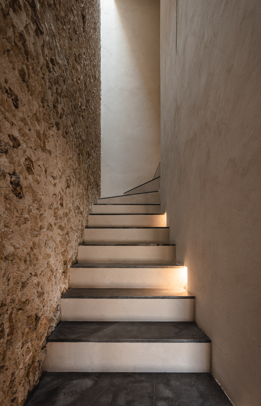 特拉瓦和金特罗住宅丨墨西哥-22