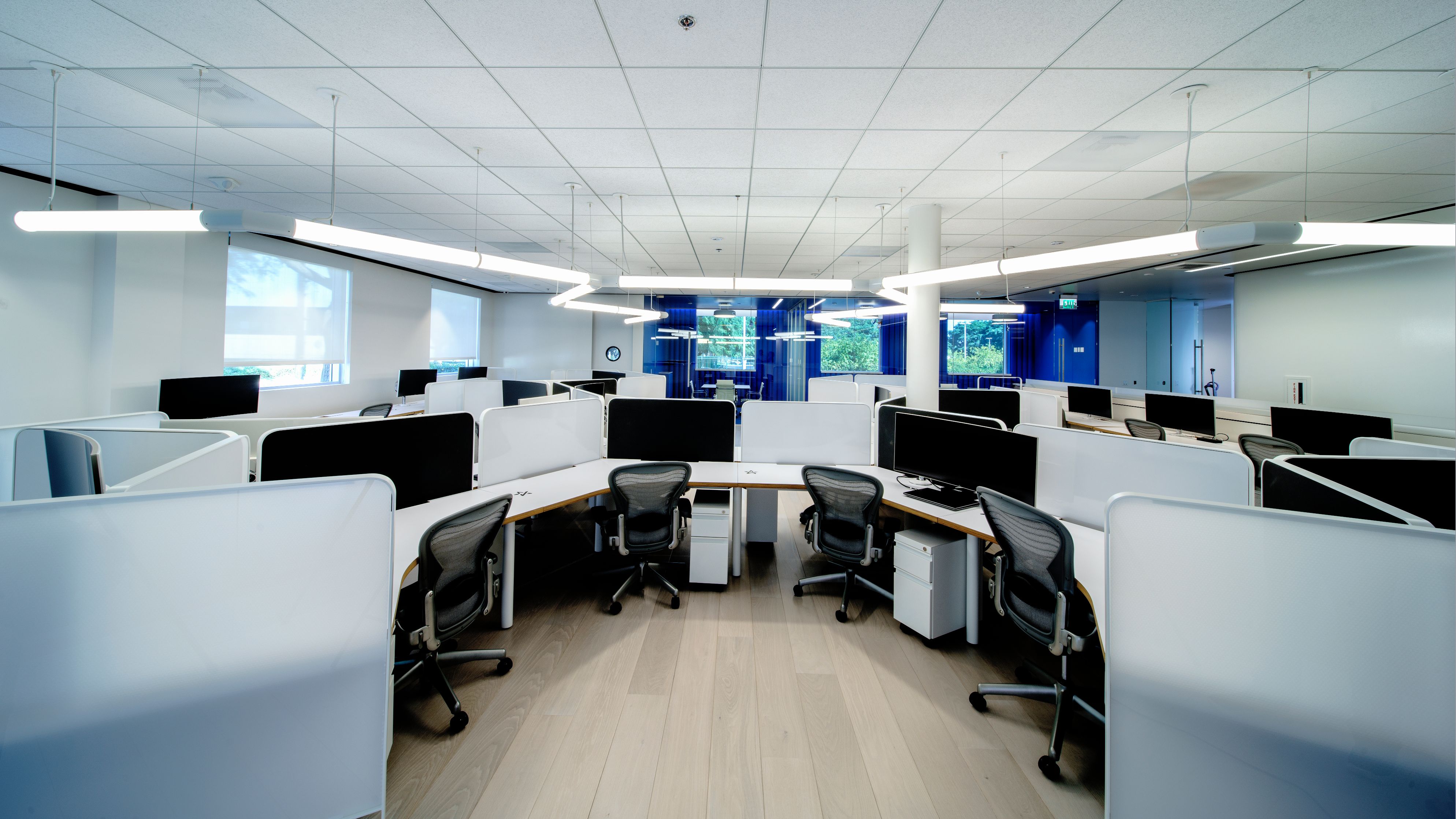 DocMagic · RA·DA 办公室 · 科技企业的功能性与美学设计-11