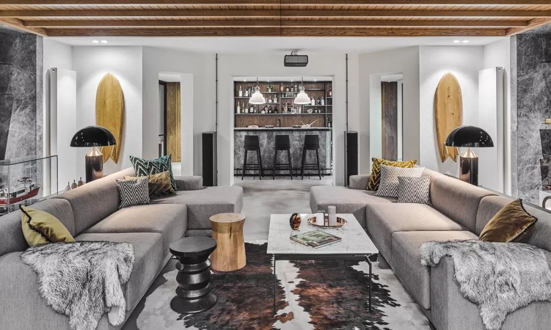 高级灰设计美学 | 简约纯粹,永恒的魅力-99