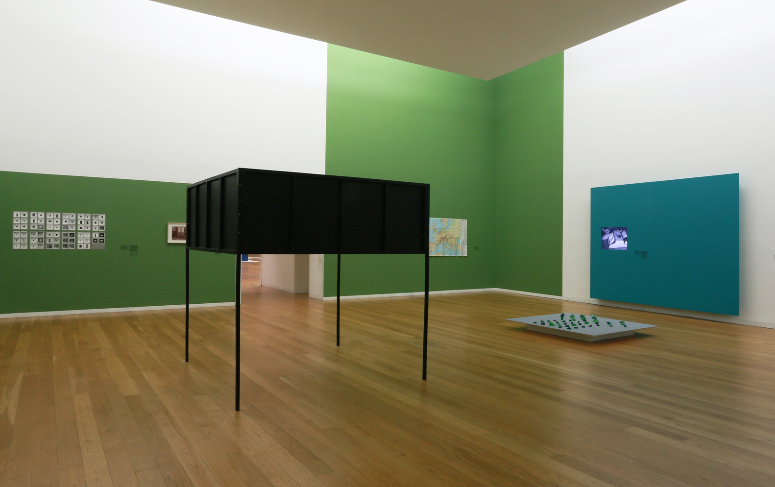 色彩之舞 · 西扎的 Serralves 藏品展-107