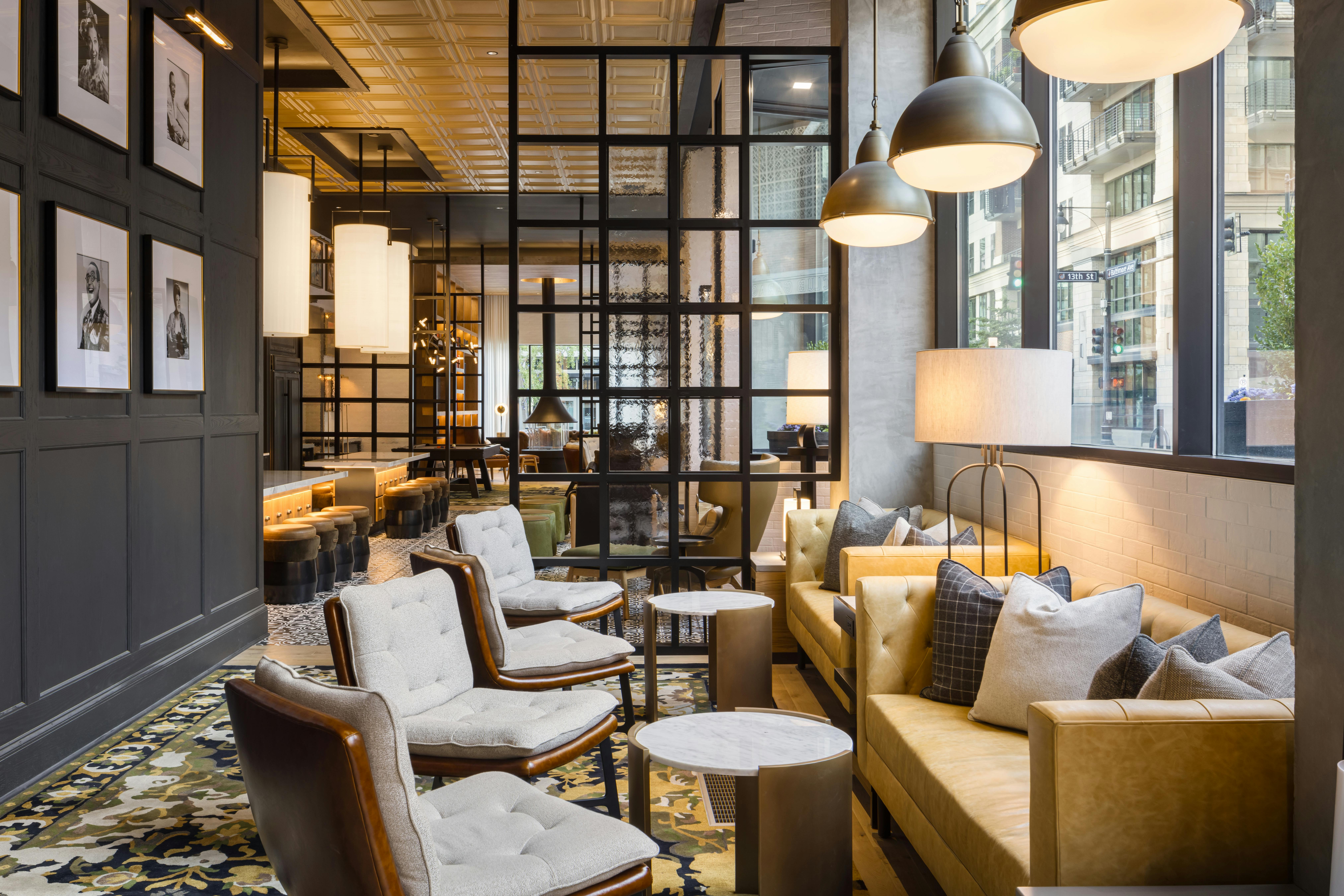 Midland Lofts（庆祝堪萨斯城戏剧历史的主题办公改公寓项目）丨美国堪萨斯城-23