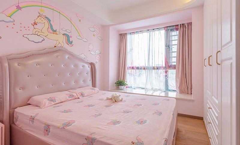 现代轻奢三居室，精致金属与大理石的浪漫邂逅-17