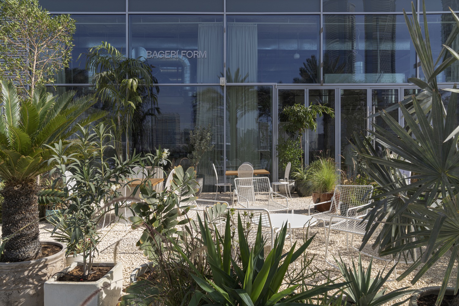 Bageri Form 面包店丨阿联酋迪拜丨BONE-29