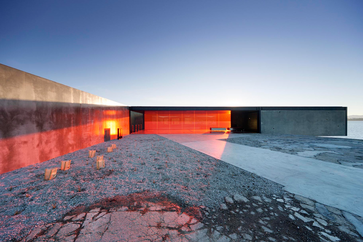 #StoriesOnDesignBy Cunning Cantilevers.-42