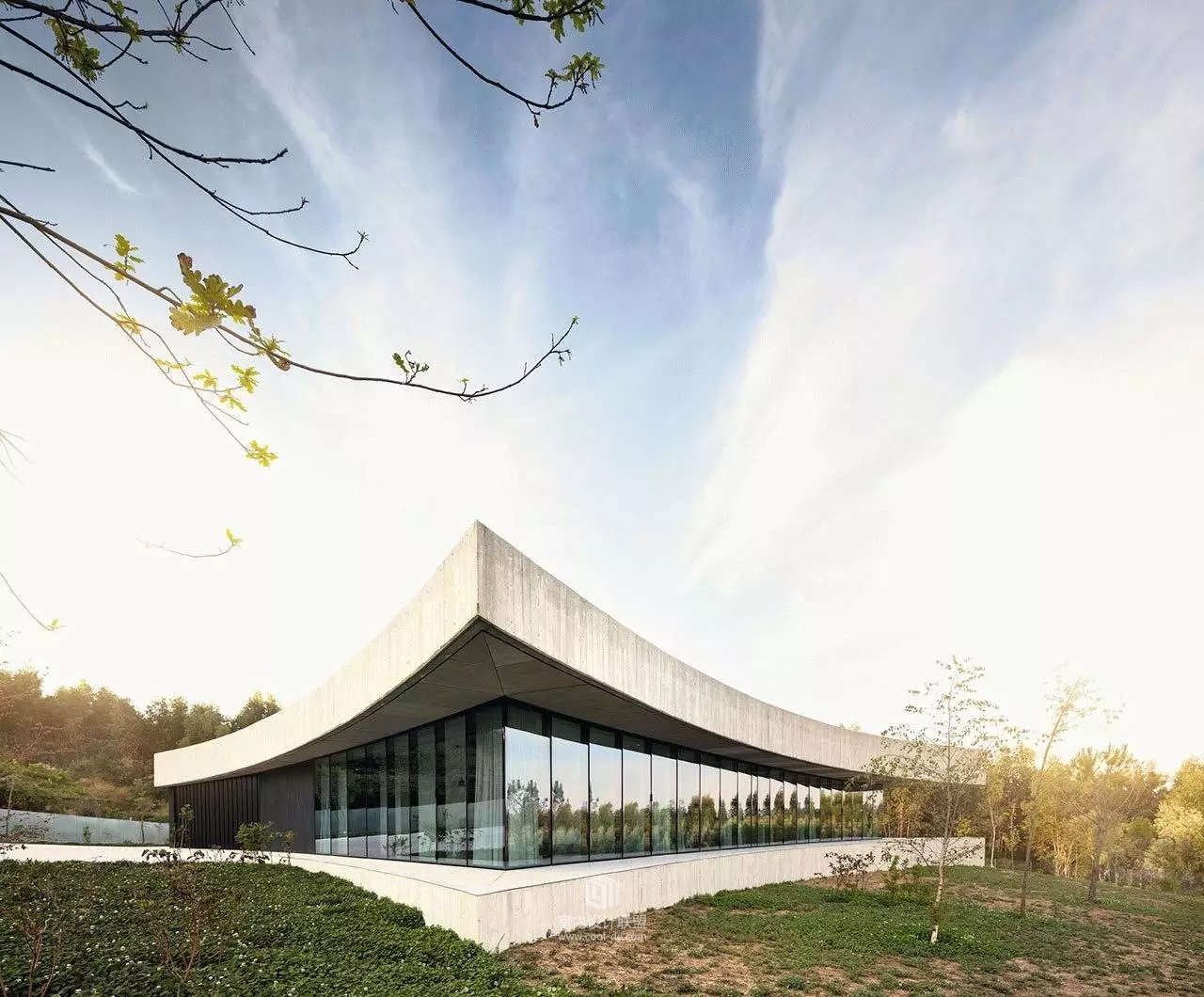 Spaceworkers Arquitectura/Design设计丨极简BITARÃES-1