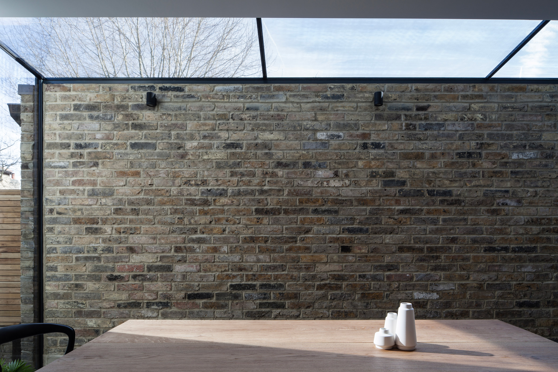 穆罗伊建筑师打造伦敦北部爱德华式住宅的现代延伸-10