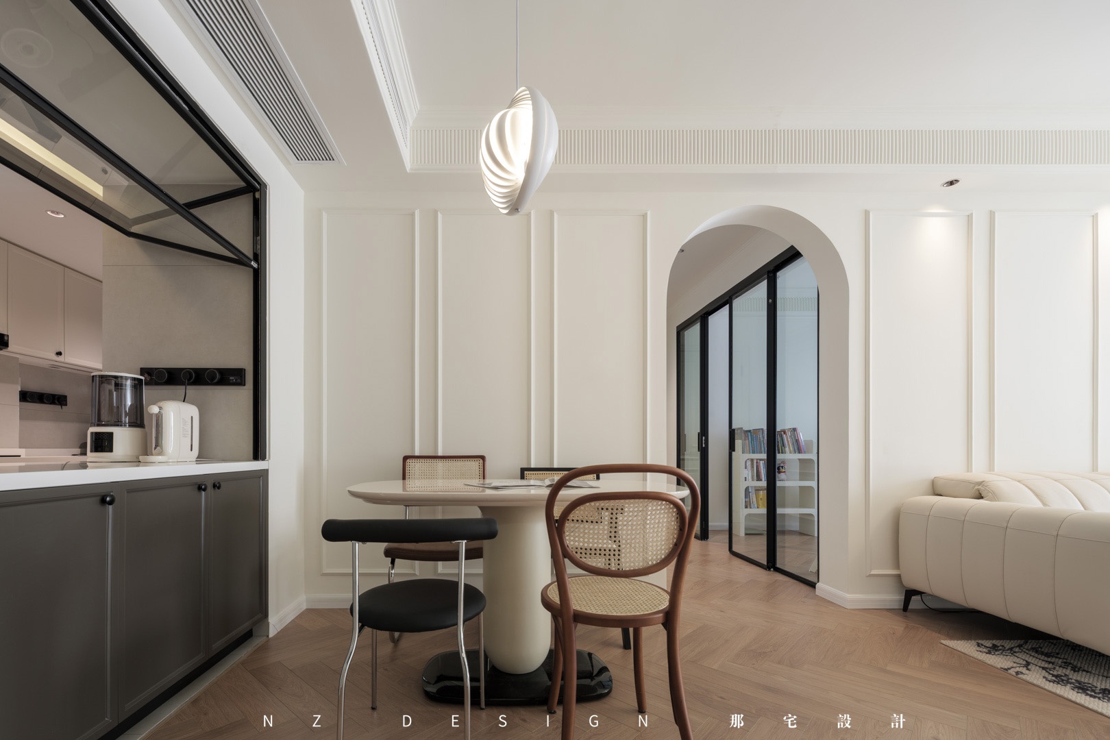 90 后两人一猫的惬意法式奶油风丨中国深圳丨那宅设计事务所-28