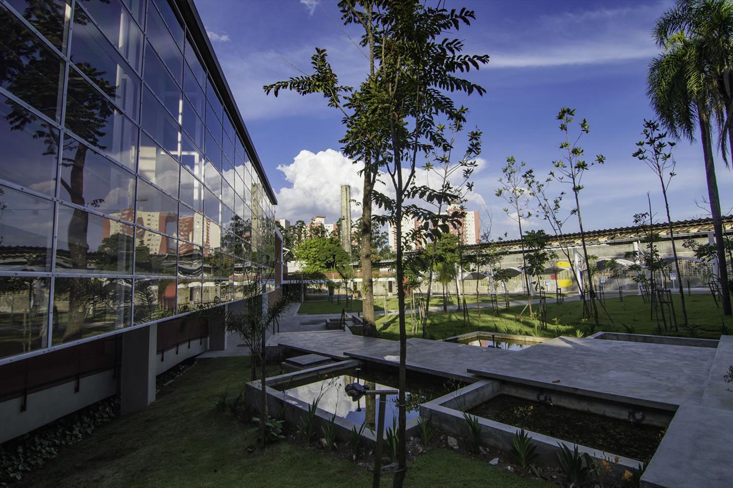 圣玛丽亚中学 | 曲线之美，教育之光-4