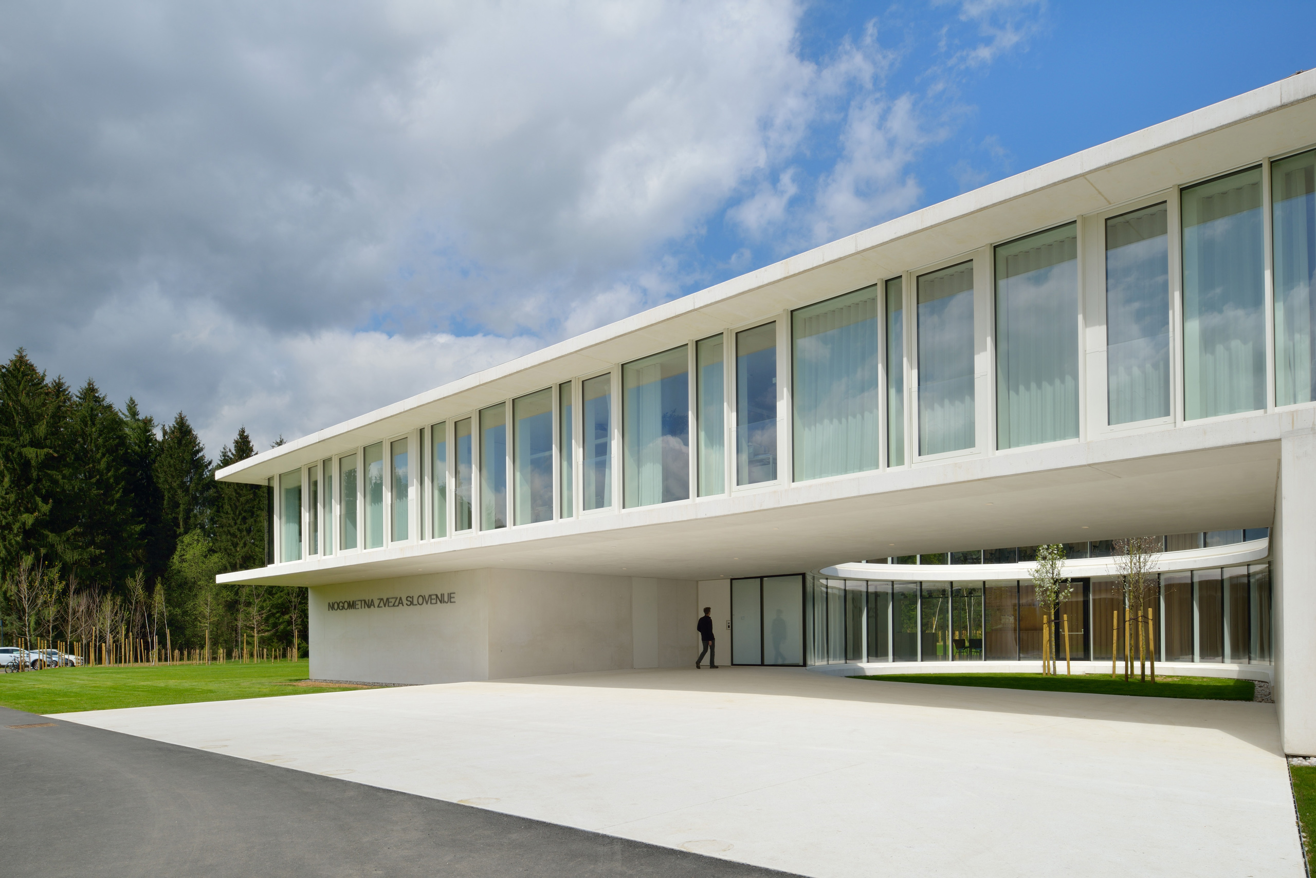 新西兰总部大楼 | 自然与人工的和谐交融-19