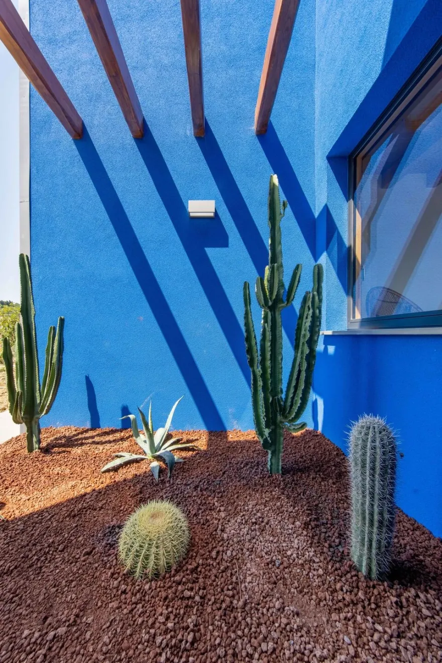 意式简约别墅 · 绿意与海景的生态家园-55