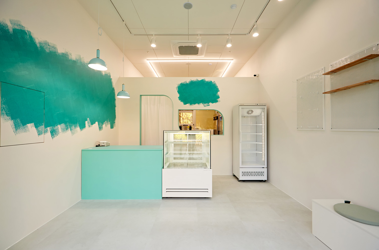 绿色清新，韩国零食店设计亮点-3