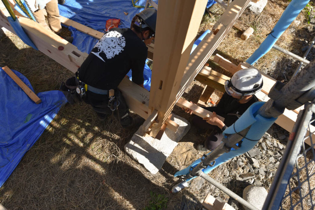 根の上の石場建て８　建前丨水野设计室-27