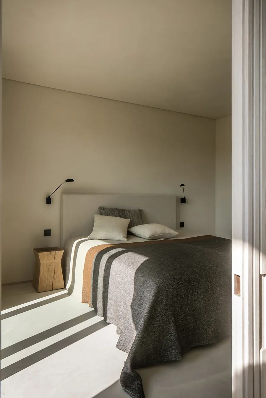 Nathalie Deboel 的温暖极简主义 | 比利时自然的室内设计美学-98