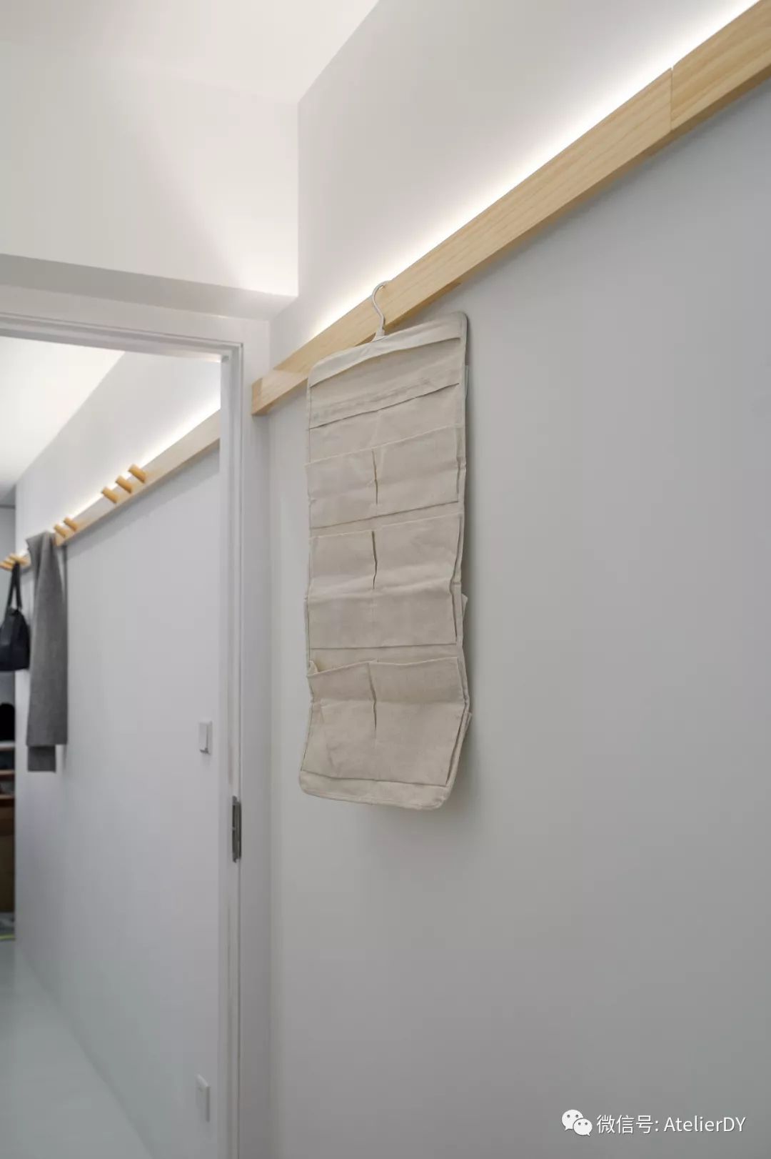 上海 40 平米老公房“条头糕”式改造，走道变身为多功能空间-19