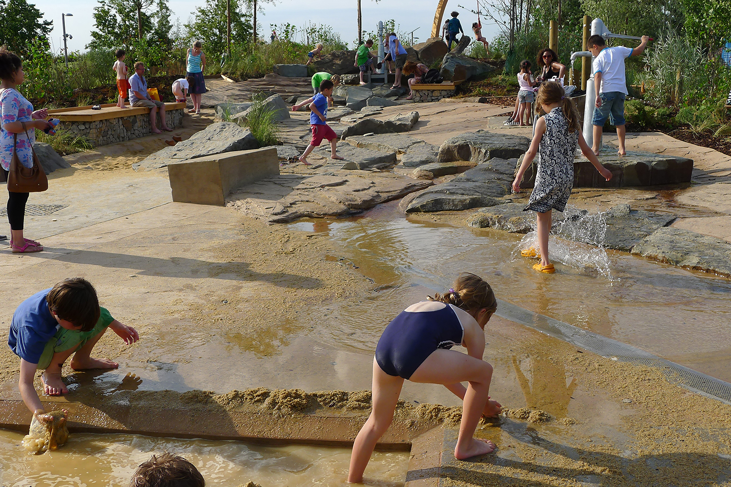 伦敦奥运遗址再生之作 · 儿童乐园的生态与创意设计-16