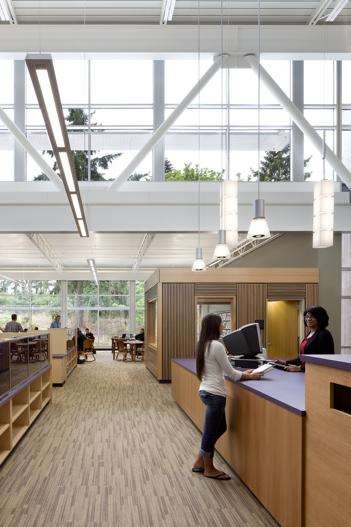 华盛顿湖高中——现代教育建筑的典范-11