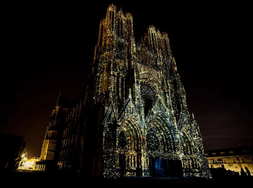 沉浸式的数字艺术之旅——Moment Factory 全球惊艳项目盘点-50