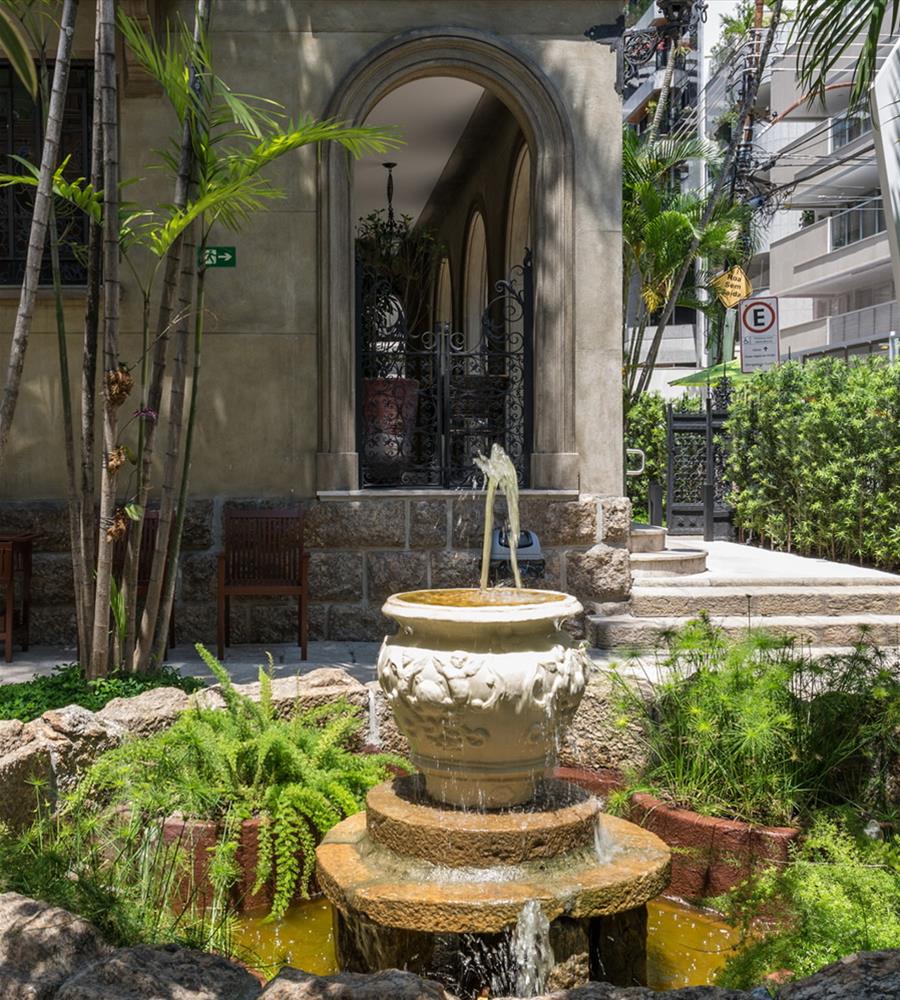 Clínica Fonte Imagem 的现代医疗空间-3