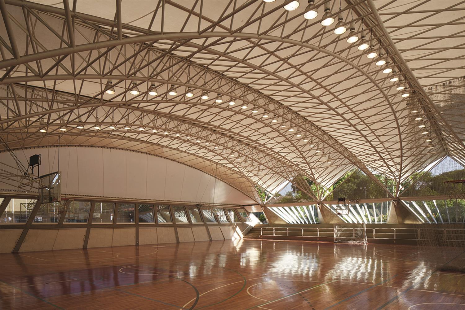 巴西 Clube Alto dos Pinheiros 运动馆 · 经济,可持续的设计杰作-13