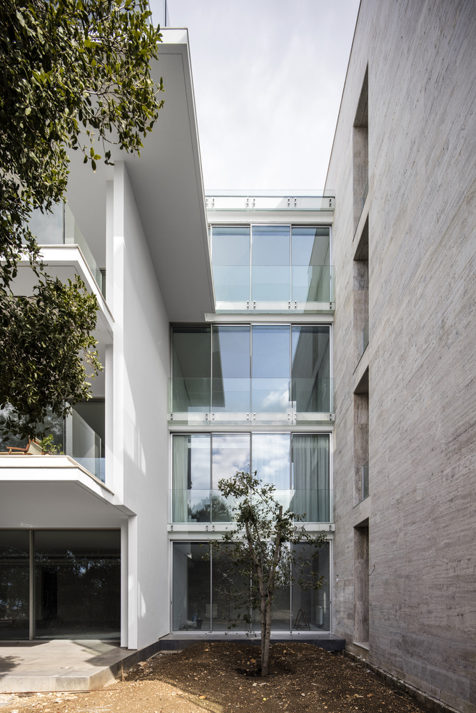 森林中的和谐四重奏·贝鲁特郊区绿色住宅设计-35