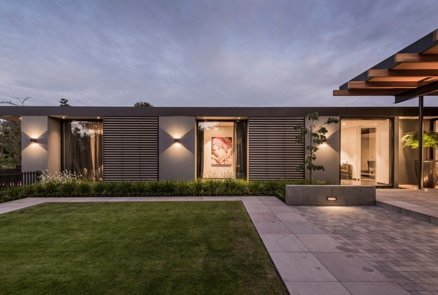 Fendalton House Features a Natural Warmth within a Slightly Industrial Aesthetic-12