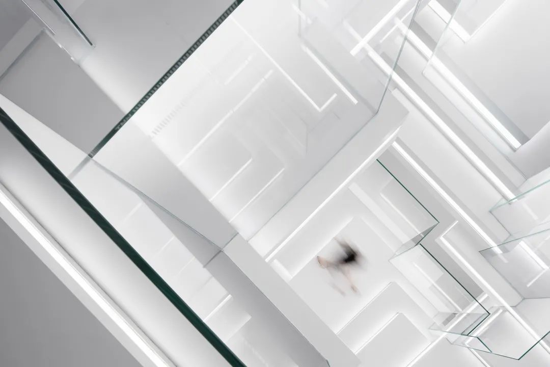 未来感工业展厅设计丨中国成都丨季意空间设计-5