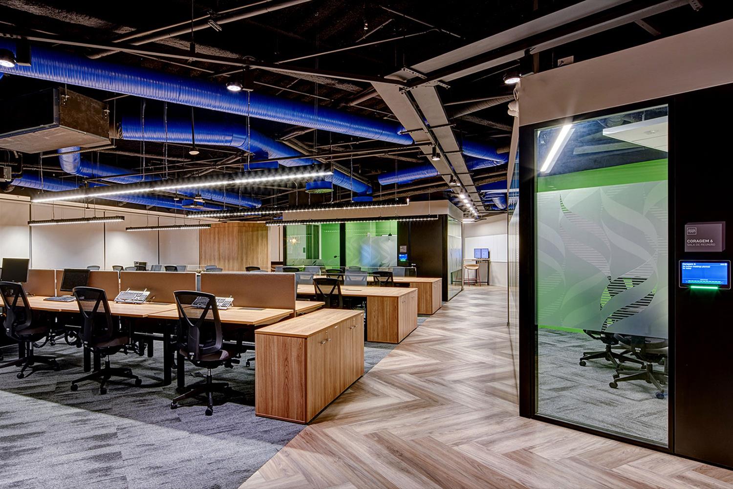 Unilever Brasil 办公室 | 现代木质设计，打造高效办公空间-9