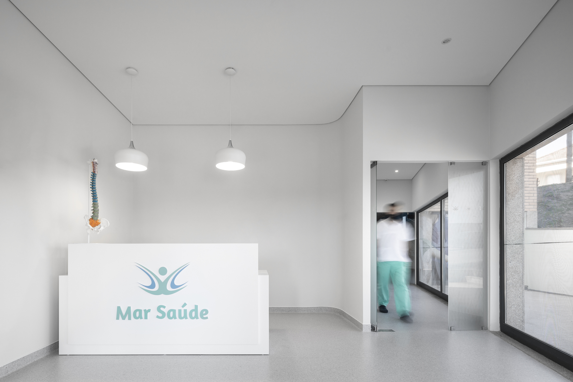 Physiotherapy Clinic / Hinterland Architecture Studio-36