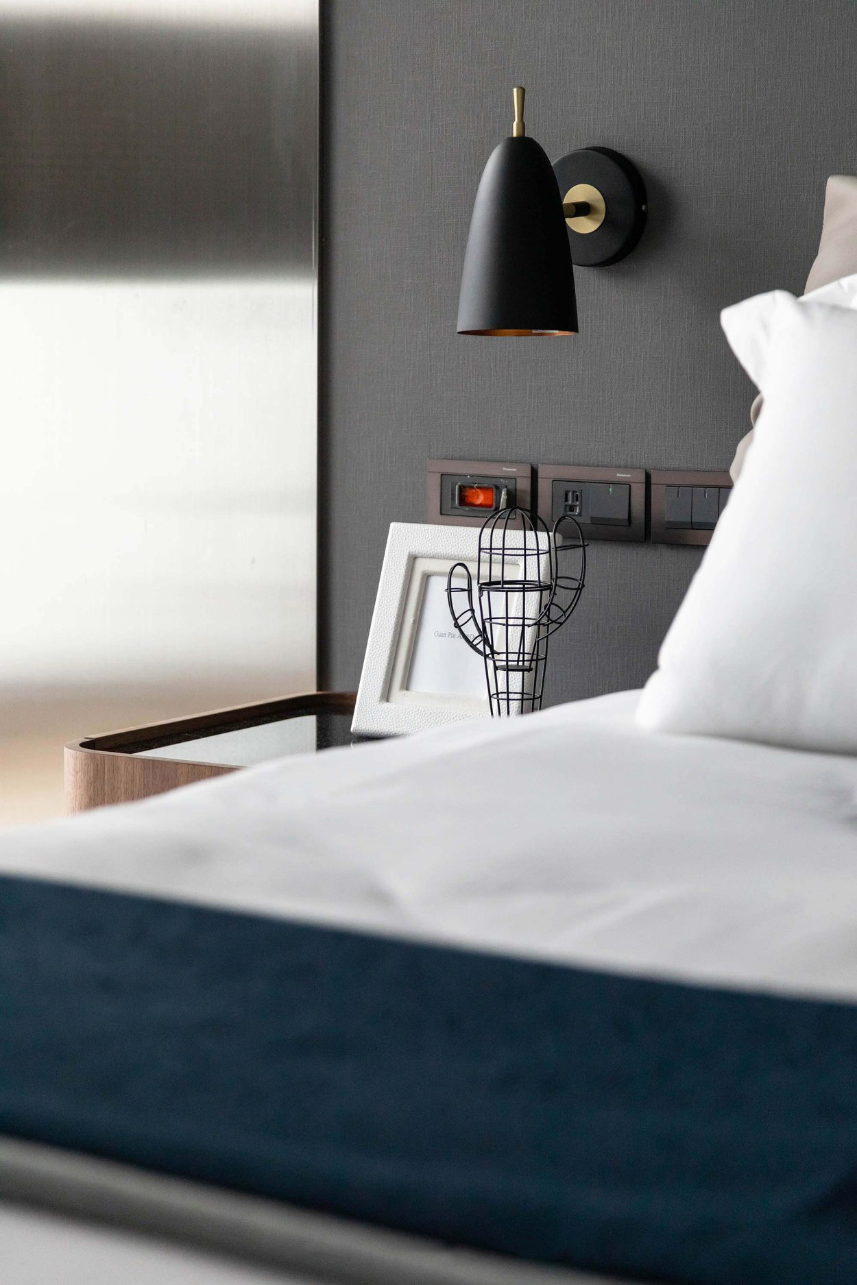 透·影空间设计 | 自然采光打造自由穿梭的白韵之境-17