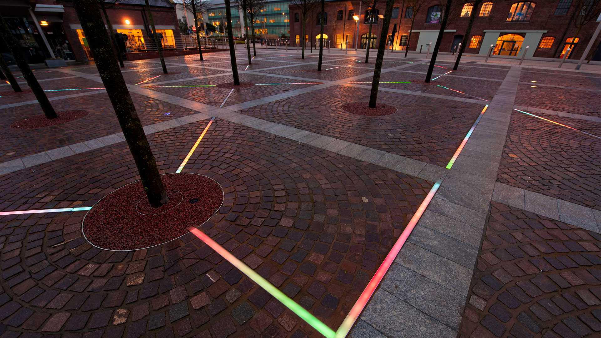 威尔士王子码头的 Ice 广场景观照明设计丨英国斯旺西丨Studio Fink-6