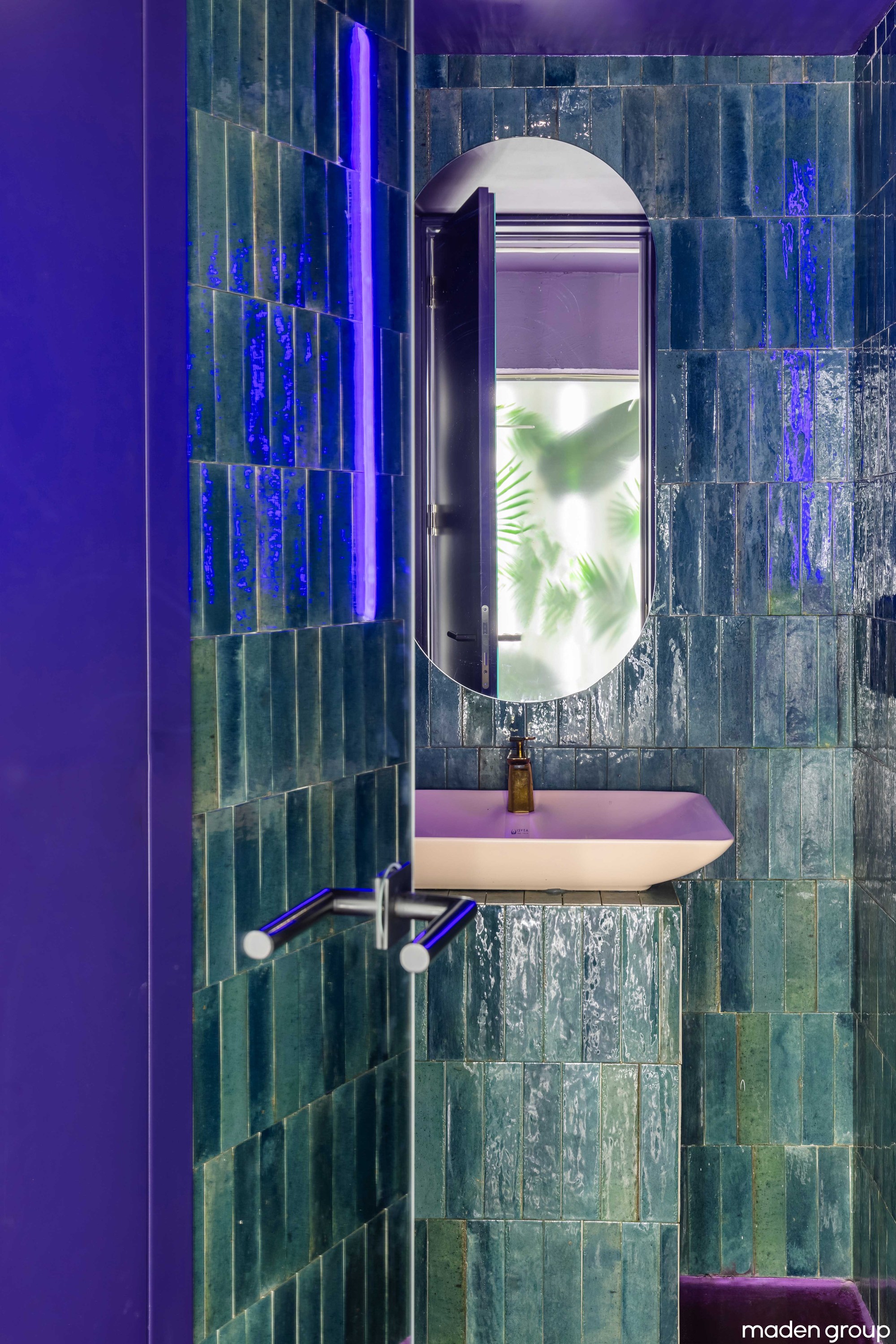 特里安格罗休闲酒吧丨普里什蒂纳丨Maden Group-24