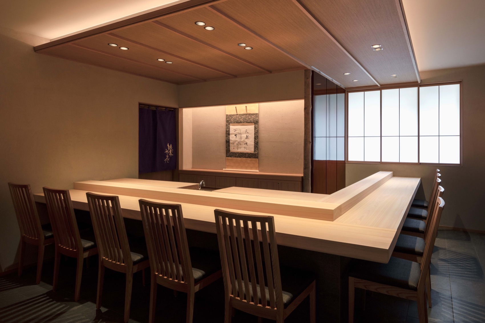 YAMADA寿司店,日本 / PHENOMENA-12