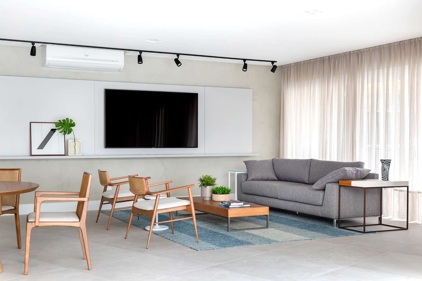 城市度假屋  | Juliana Pippi | 2022 | 巴西-11