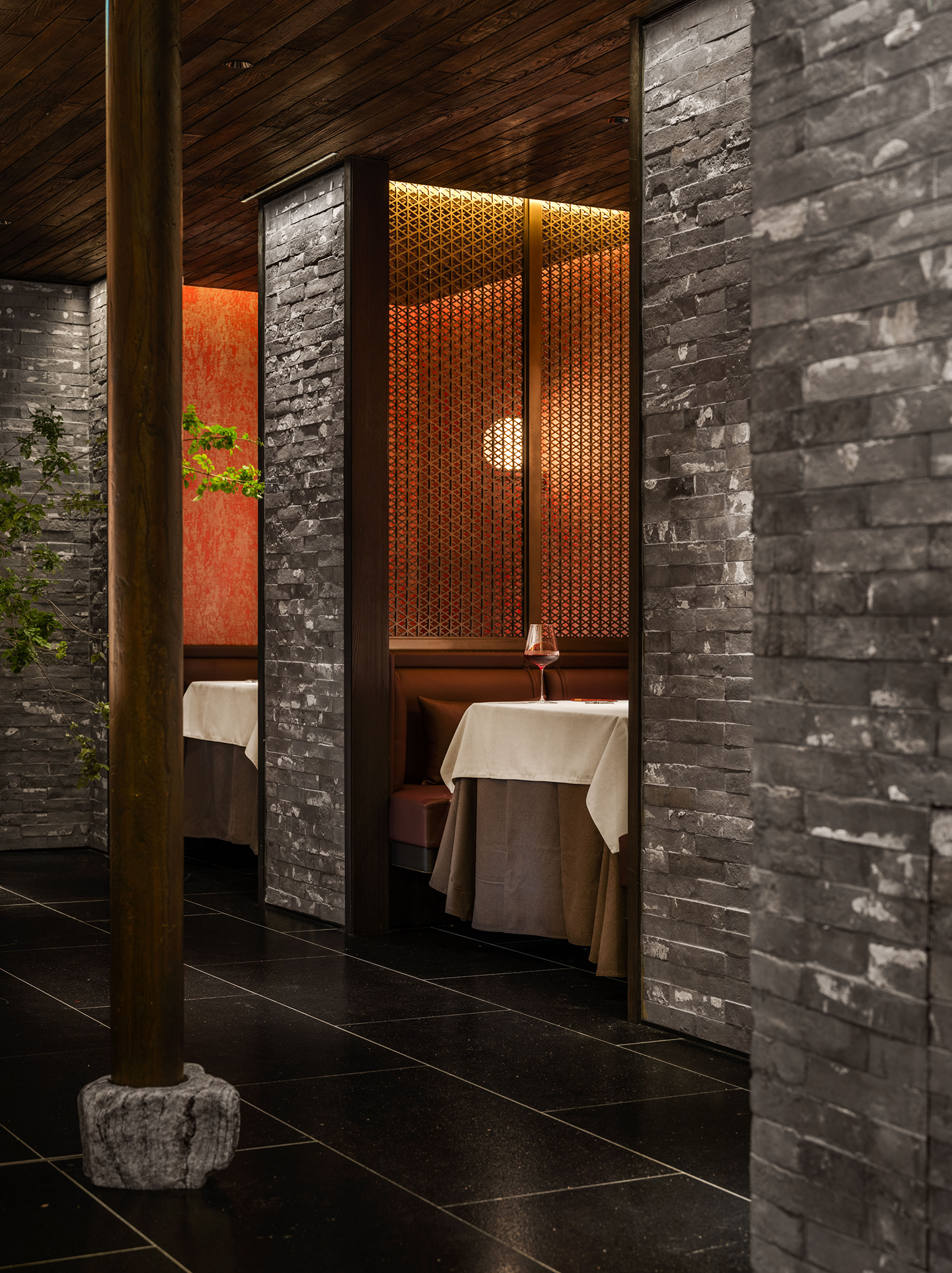 四季民福新加坡首店丨屋里门外设计-39