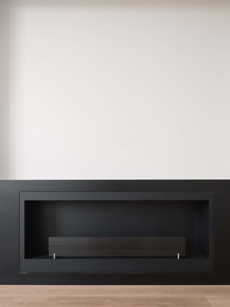 vivienda en gran vía La Finca Roja Studio-7