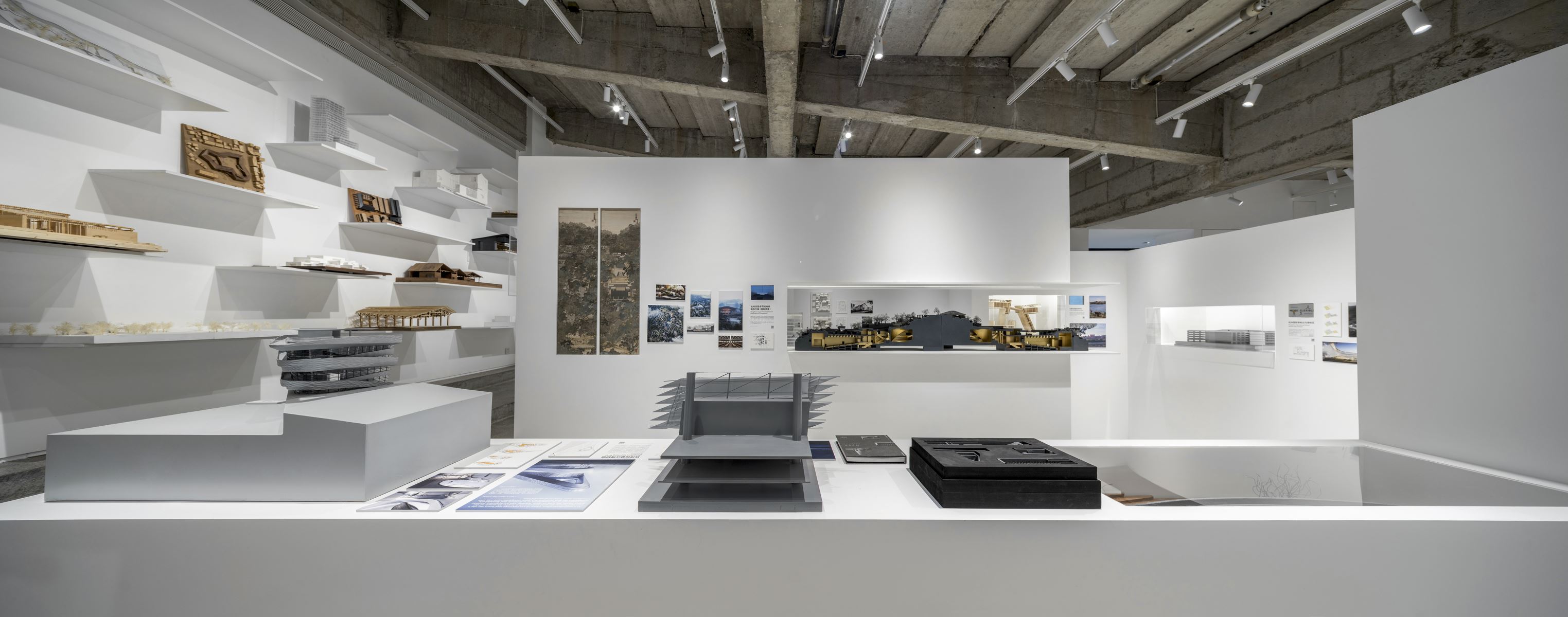 Shaping Changes · 灵活多变的小型展览空间设计丨中国浙江丨line+ office-35