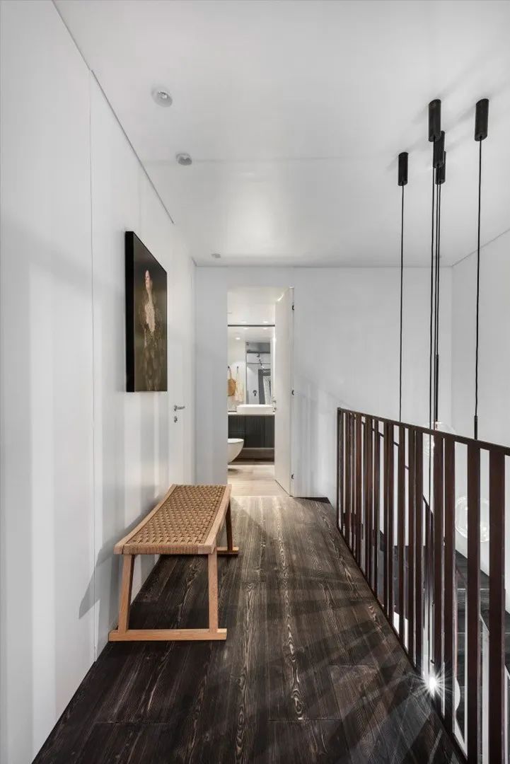 特拉维夫顶层住宅,黑白色调的时尚空间-59