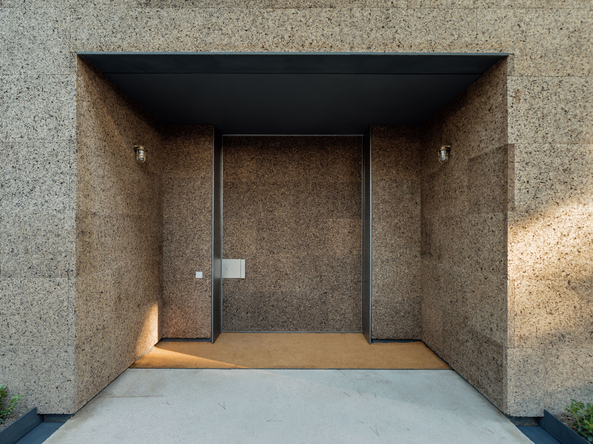 三只小猪之家丨西班牙马德里丨EME157-42