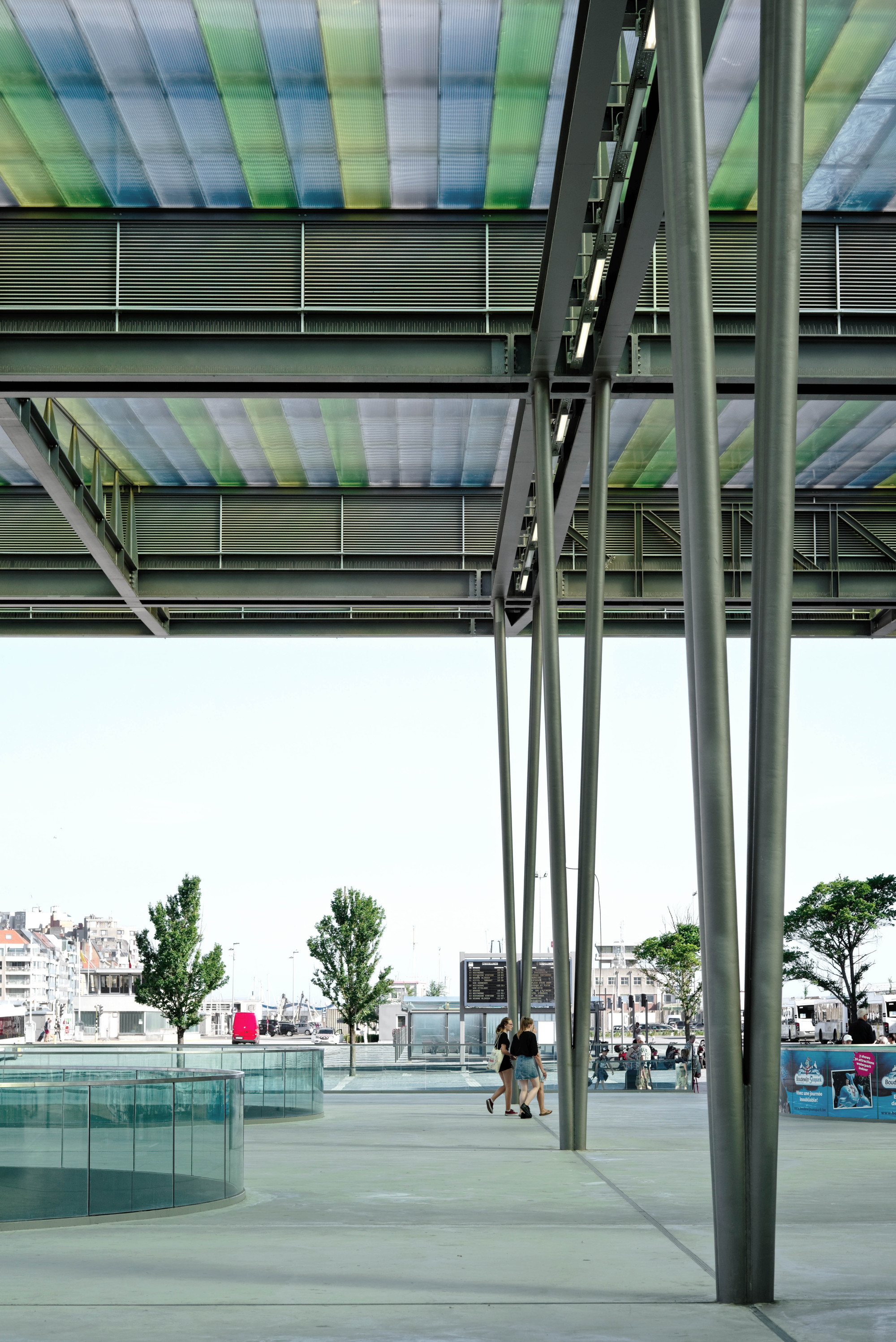 比利时奥斯坦德火车站翻新，海滨交通枢纽焕新颜-30