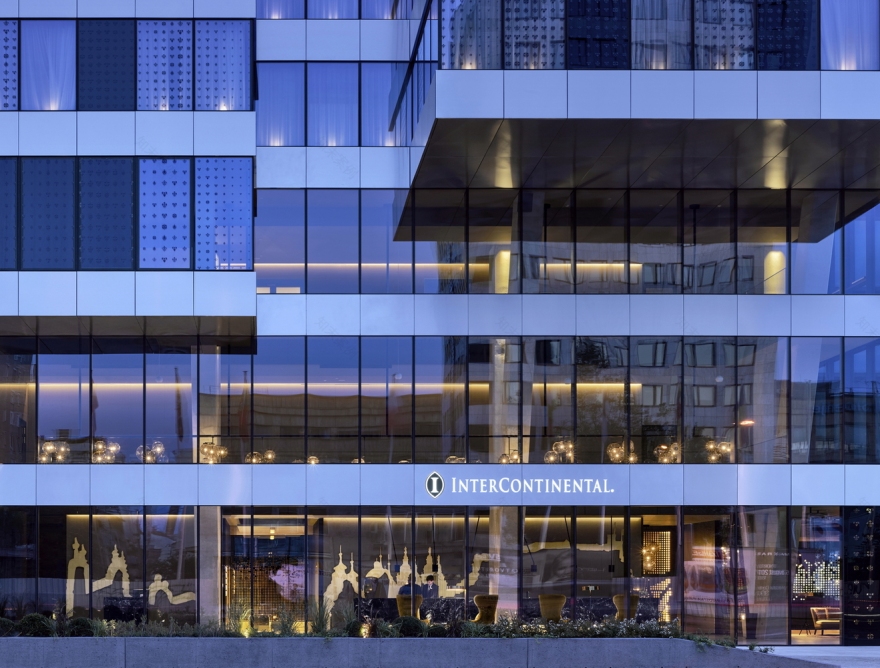 平台之塔 · 融入城市的酒店综合体-21