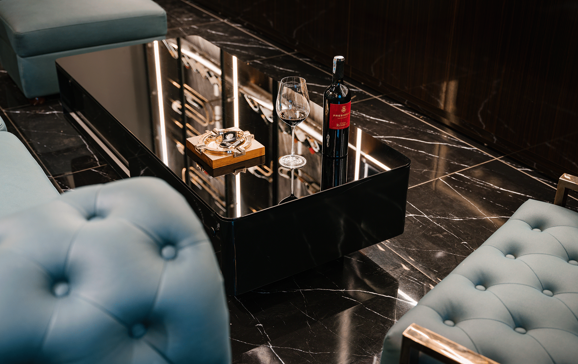 WINE LEGEND 室内照片丨越南河内丨Naki Wood Studio-15