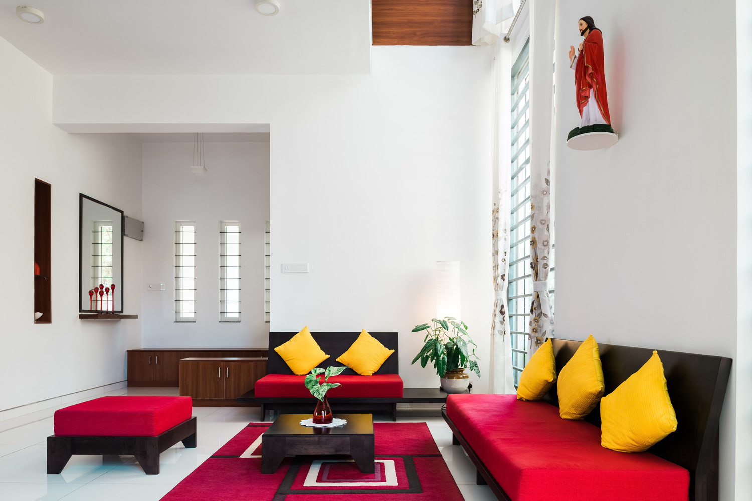 树拥抱者 · 印度班加罗尔的自然现代住宅-16