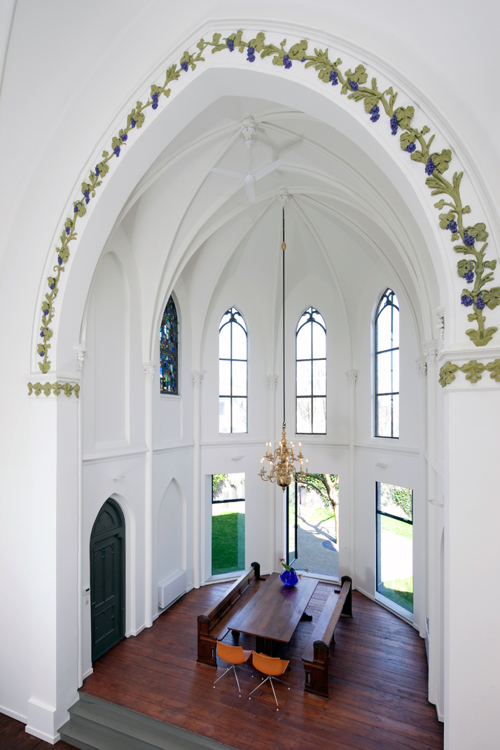 Church conversion into a residence in Utrecht by Zecc-7