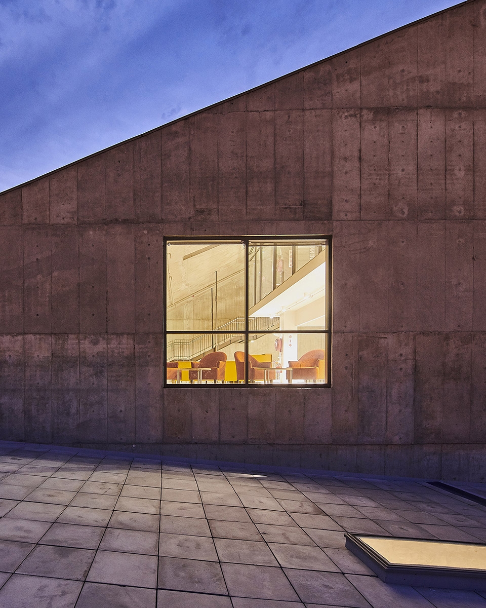 南非 Sol Plaatje 大学学生资源中心-67